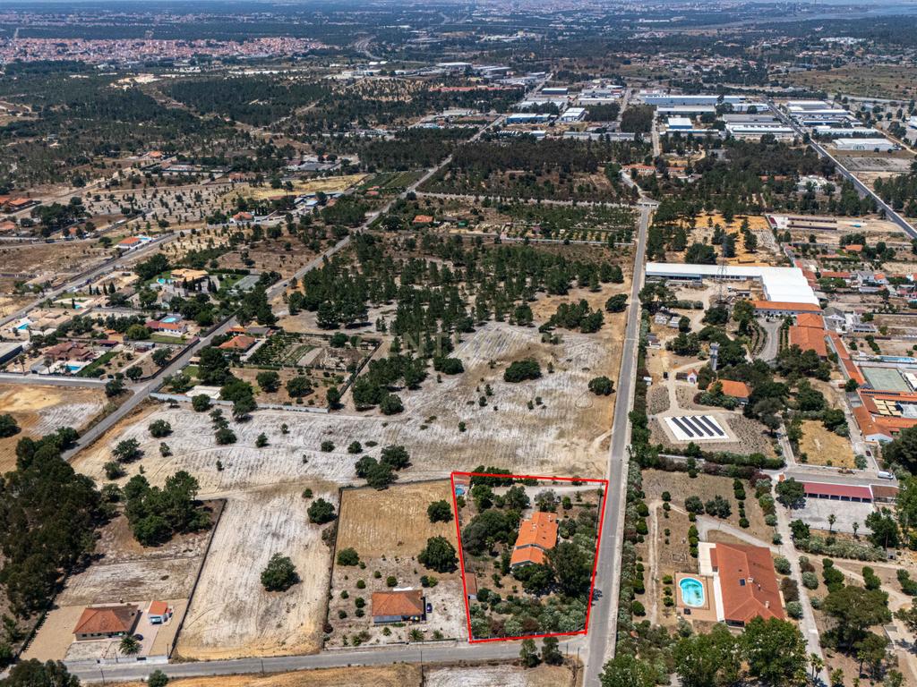Moradia Exclusiva para Investimento em Quinta do Anjo, Palmela - Image 107