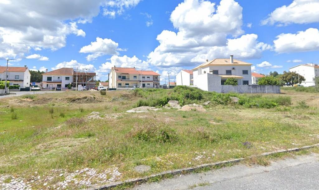 Oportunidade de Construção em Alcains: Terreno Urbano de 535m² - Image 7