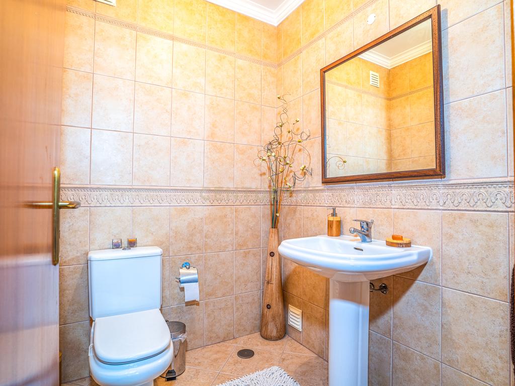 Apartamento T3 com garagem - Cidade Nova, Caldas da Rainha - Image 13