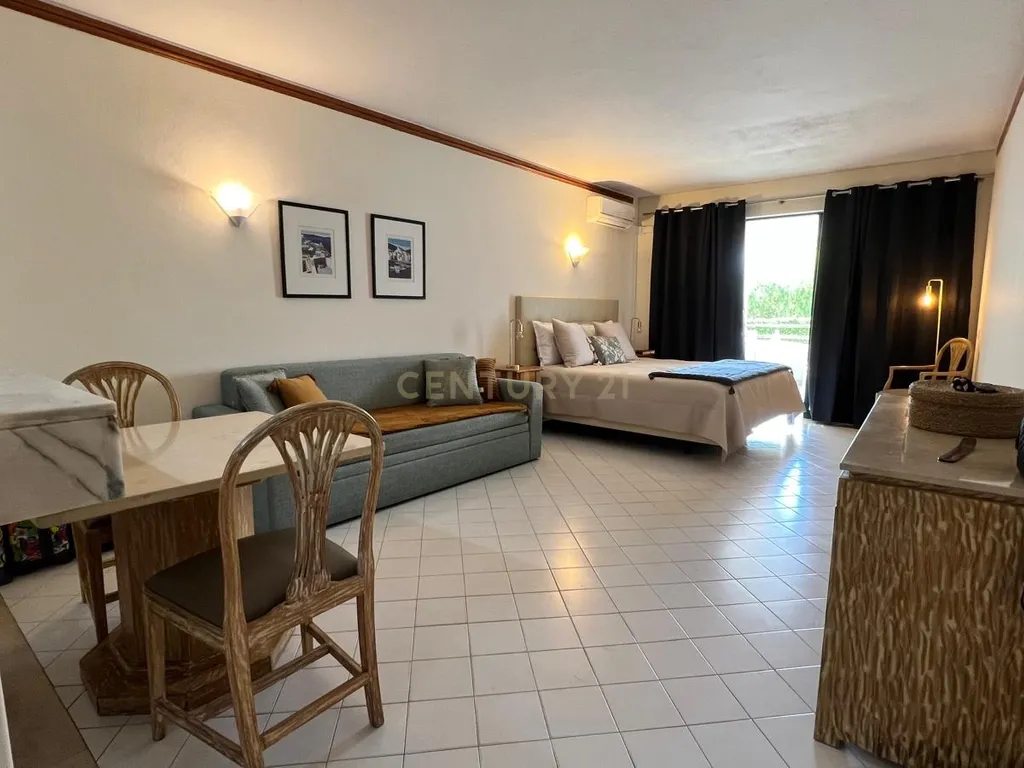Apartamento T0 em Albufeira e Olhos de Água, Faro - Image 9