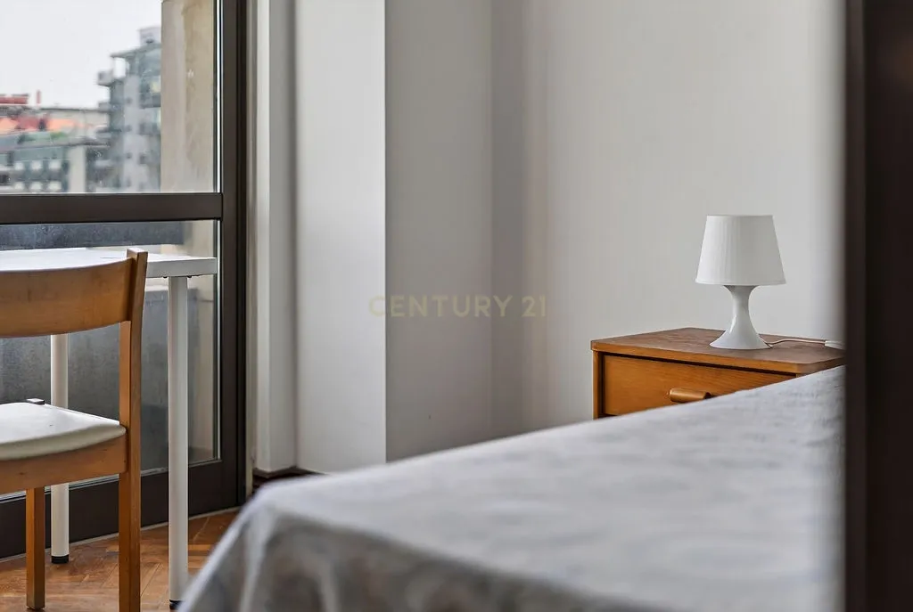 Apartamento Moderno em Campo Grande, Lisboa - 4 Quartos e Vista Panorâmica - Image 40