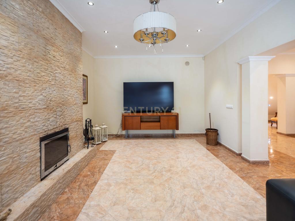 Mansão V4 com 2.182 m² de terreno localizada no Livramento - Image 14
