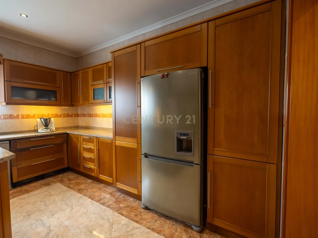 Mansão V4 com 2.182 m² de terreno localizada no Livramento - Image 23