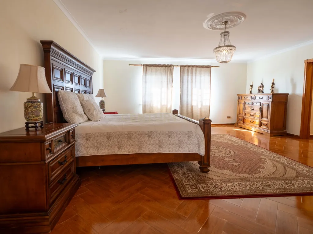 Mansão V4 com 2.182 m² de terreno localizada no Livramento - Image 26