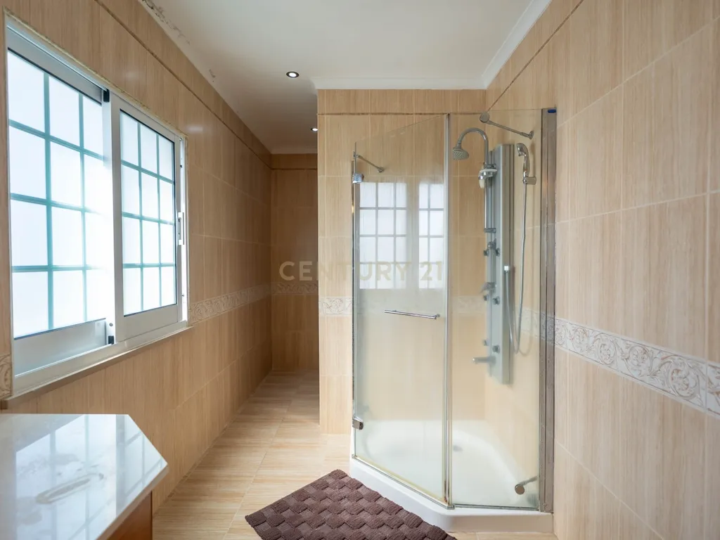 Mansão V4 com 2.182 m² de terreno localizada no Livramento - Image 30
