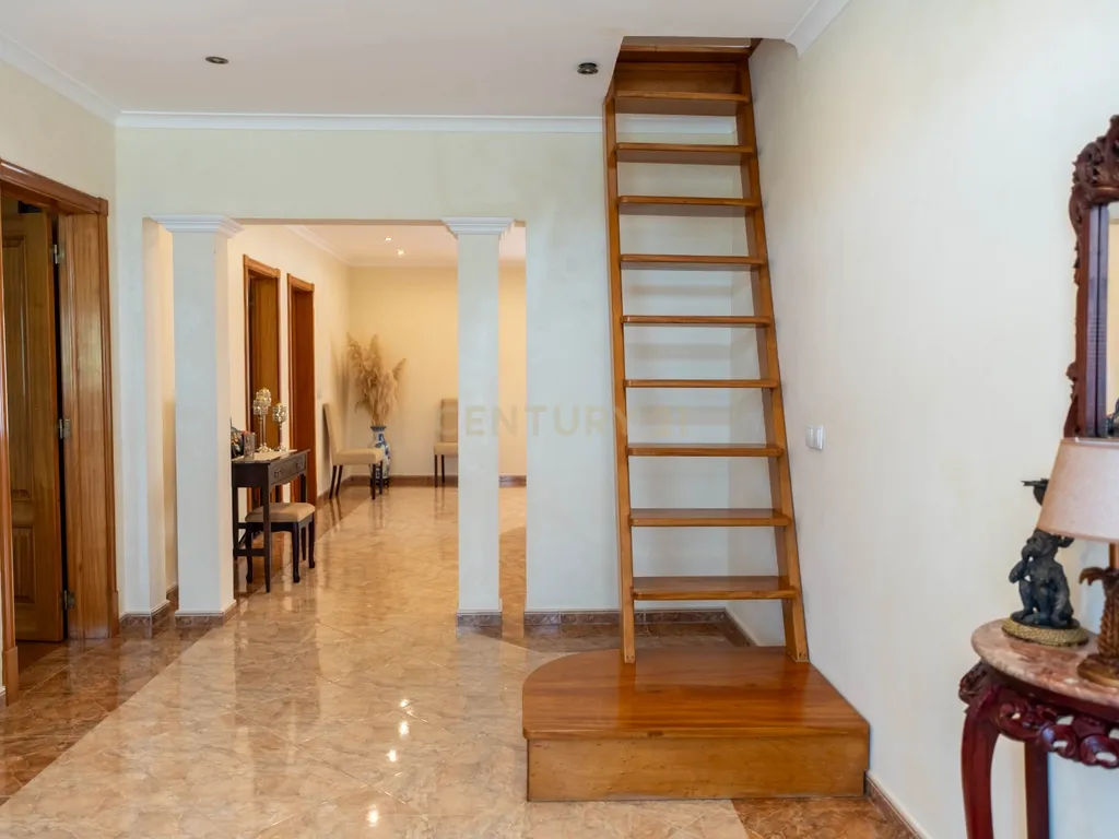 Mansão V4 com 2.182 m² de terreno localizada no Livramento - Image 39