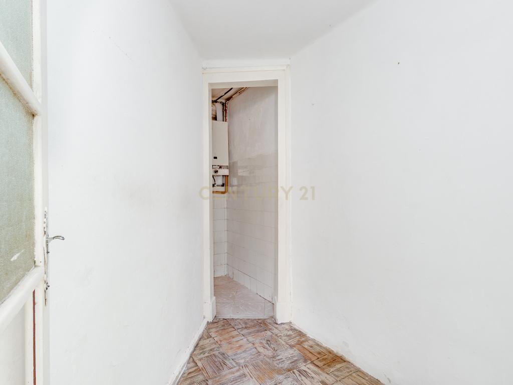 Apartamento no Coração do Príncipe Real – Lisboa - Image 7