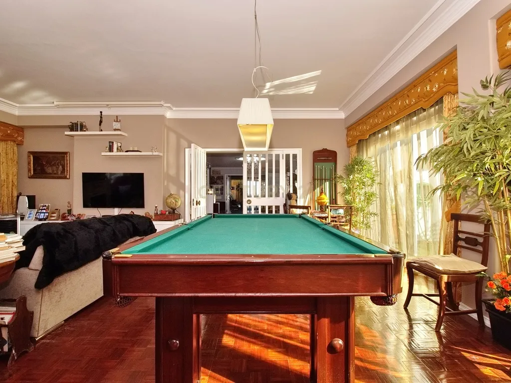 Apartamento T6 com Terraço e Vista 360º em Campolide - 314m² - Image 6