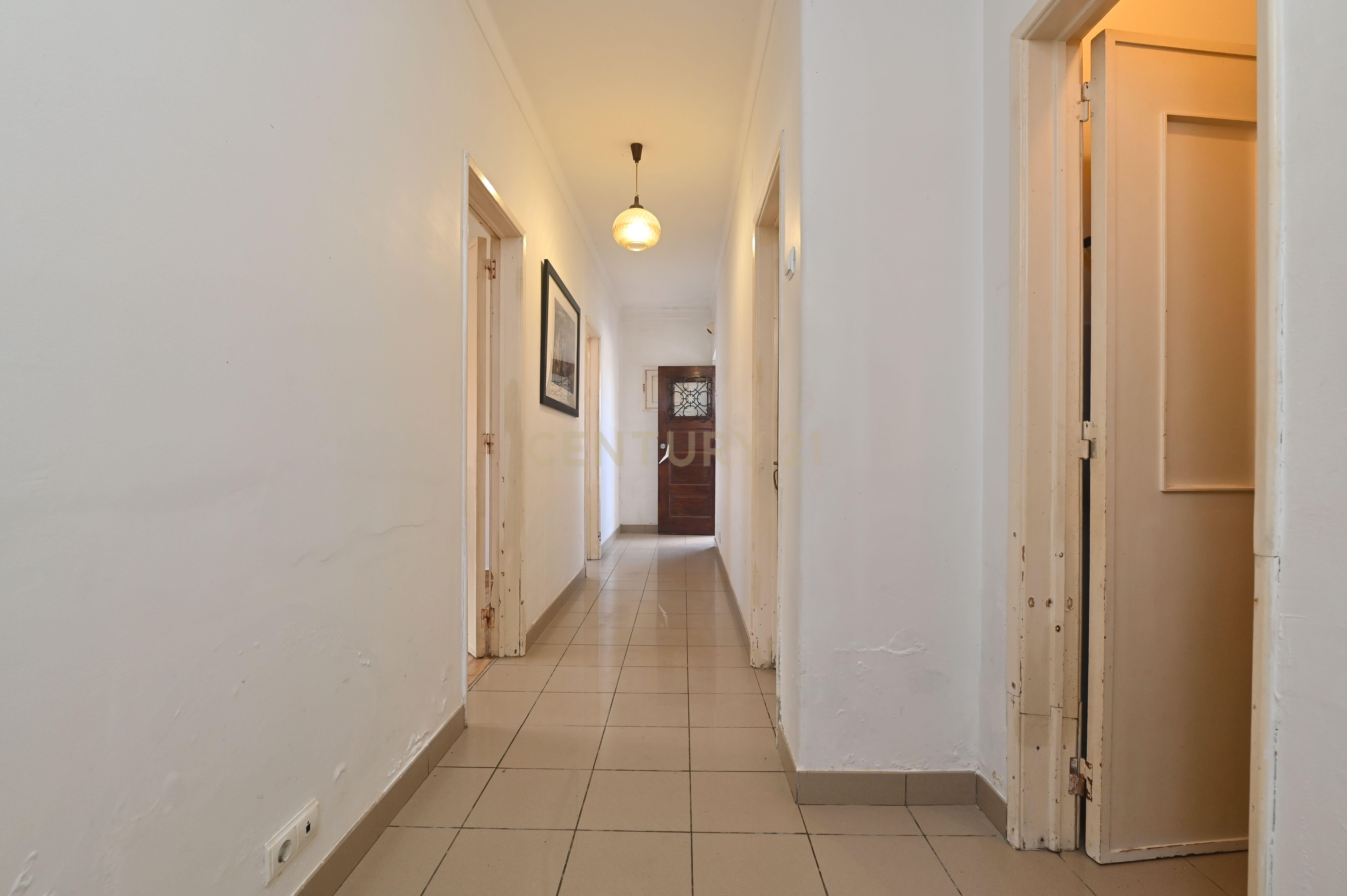Fotografia 7 de Apartamento T3 em Loures, Lisboa