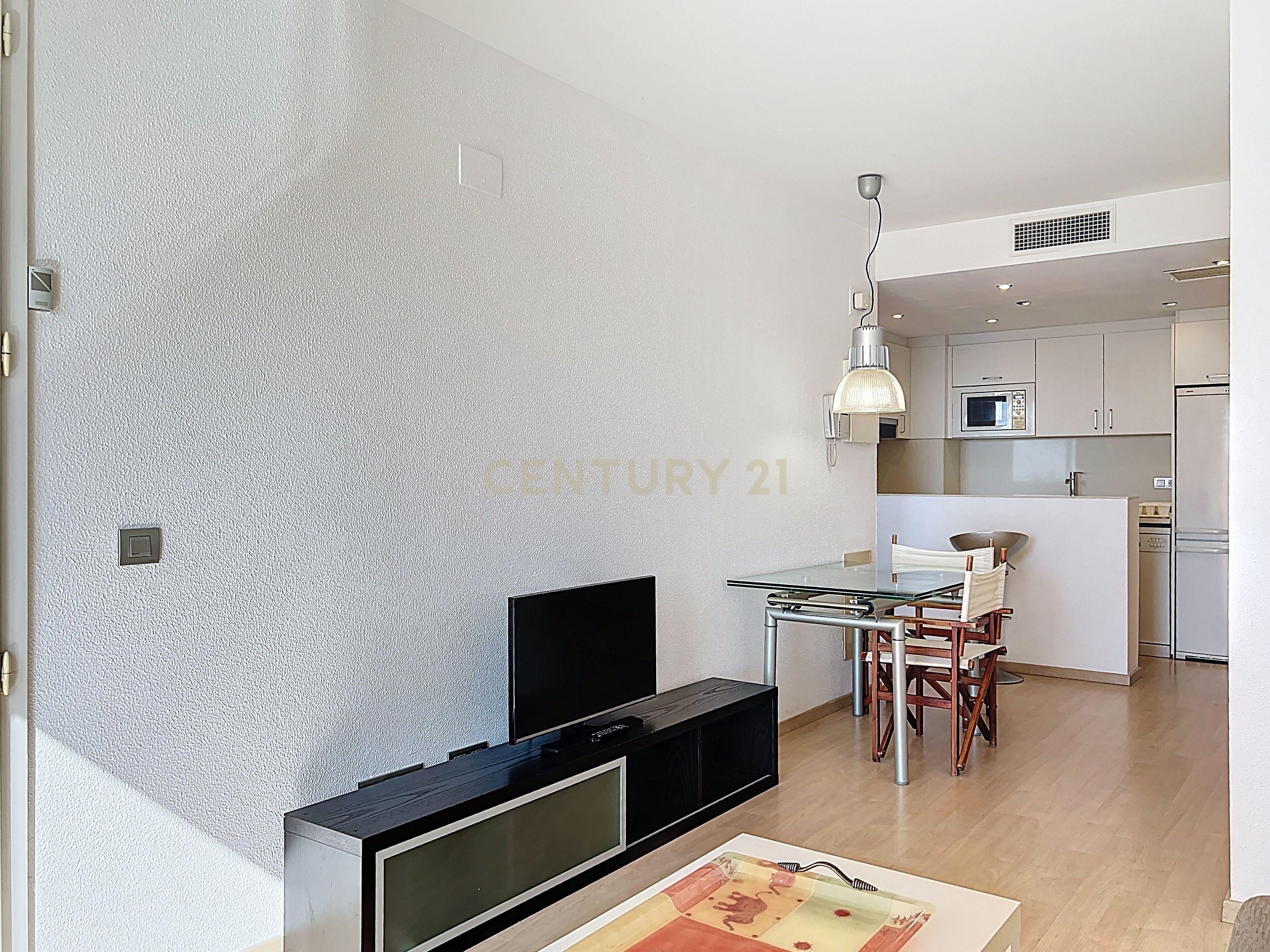 PARA VENDA - EM ROSAS NA COSTA BRAVA - EXCELENTE APARTAMENTO T1 COM VISTA PARA O MAR E PARA O CANAL - Image 24