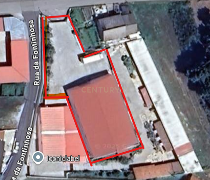 Armazém com Parque de Estacionamento – Localização Estratégica - Image 4