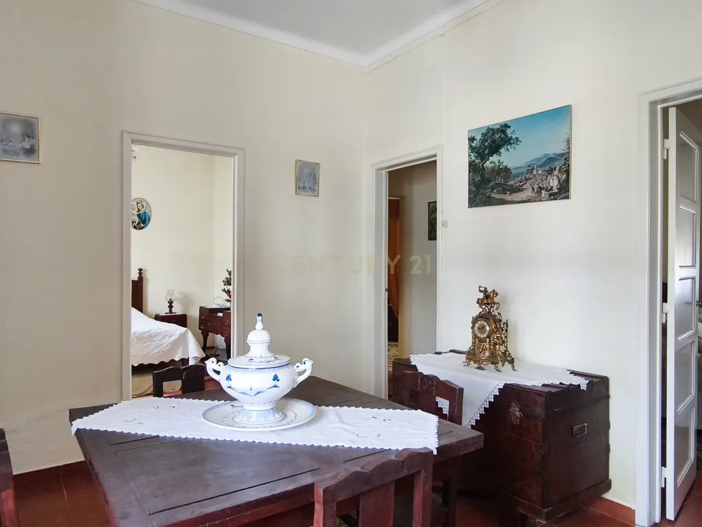 Moradia T4 em Torres Vedras em lote de 625m2 - Image 32