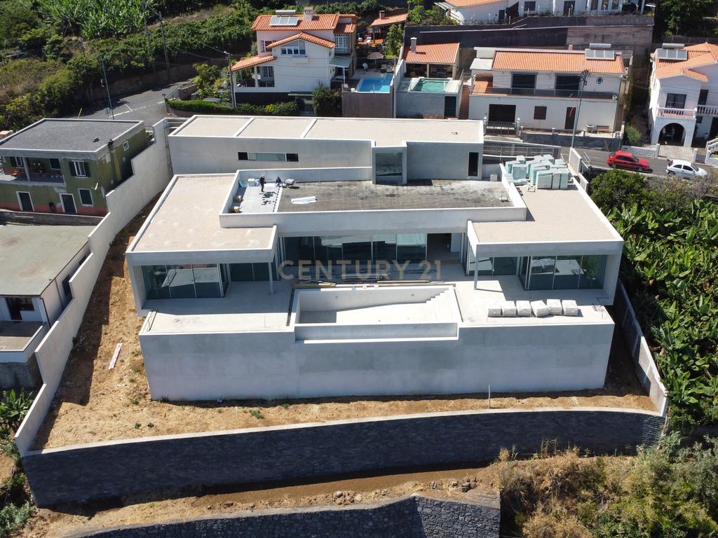 Villa de luxo Contemporânea - CALHETA - MADEIRA - Image 3