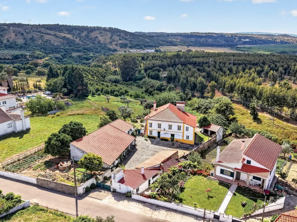 Encantadora Moradia em Tramagal, Abrantes - 5 Quartos - Image 29