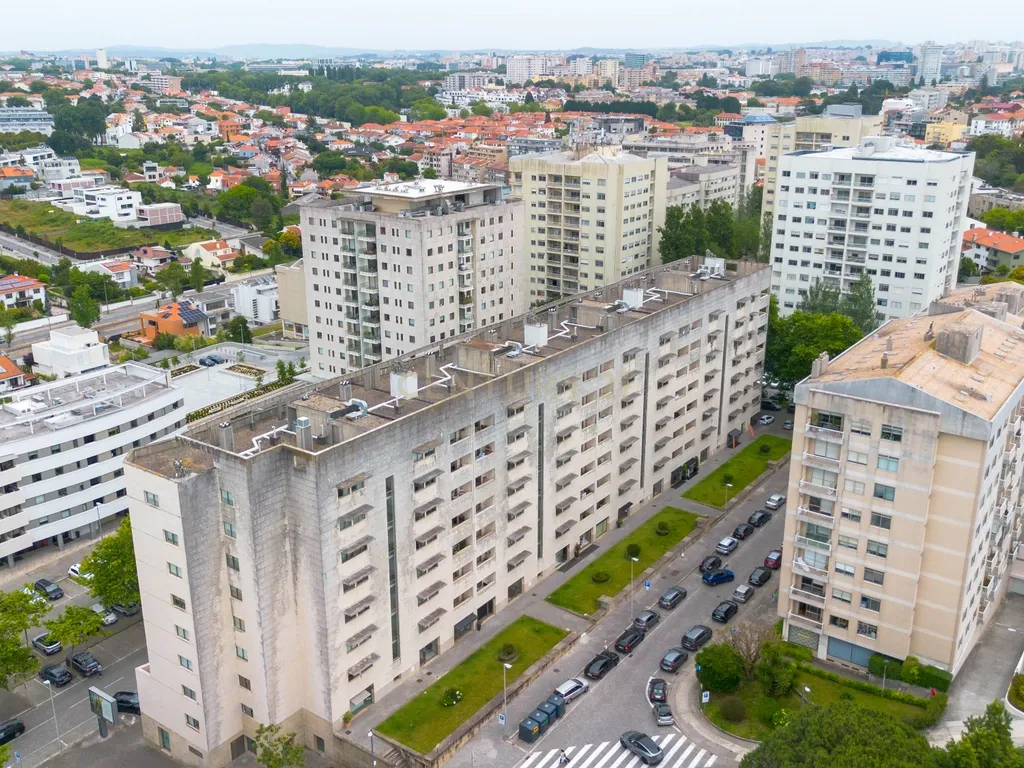 Apartamento T5 na zona do Aviz - Porto - Image 57