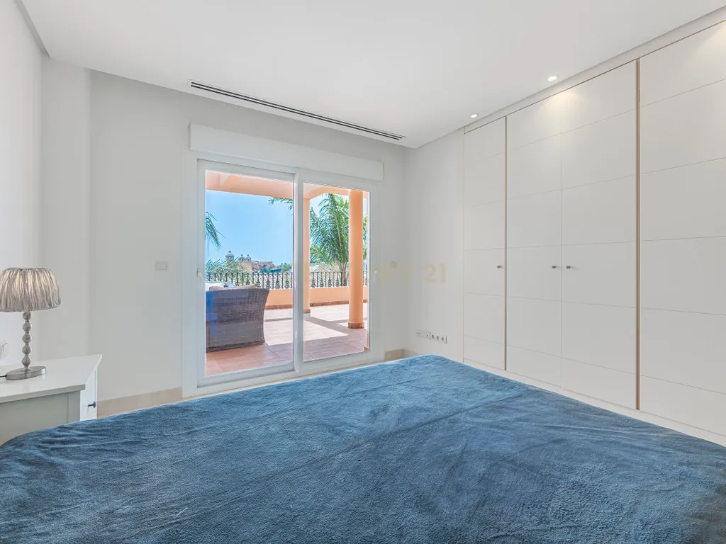 Magnífica habitação de luxo em VISTA REAL, Nueva Andalucía, Marbella! - Image 19