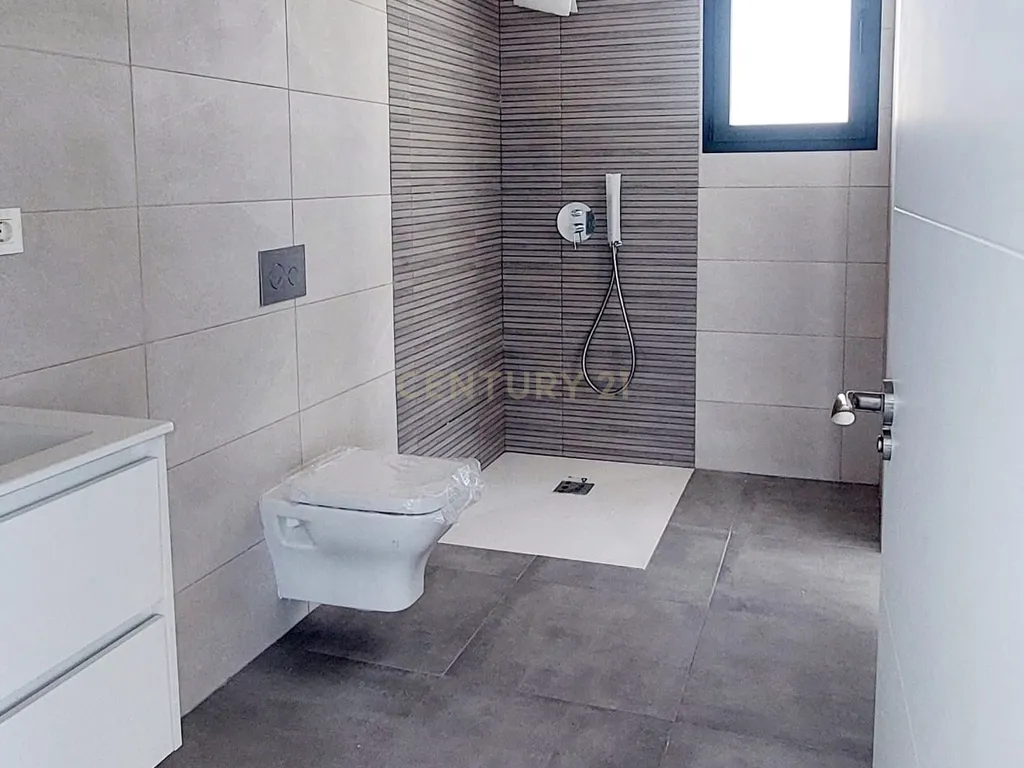 MIRO — Moradia moderna e exclusiva em Gran Alacant - Image 28