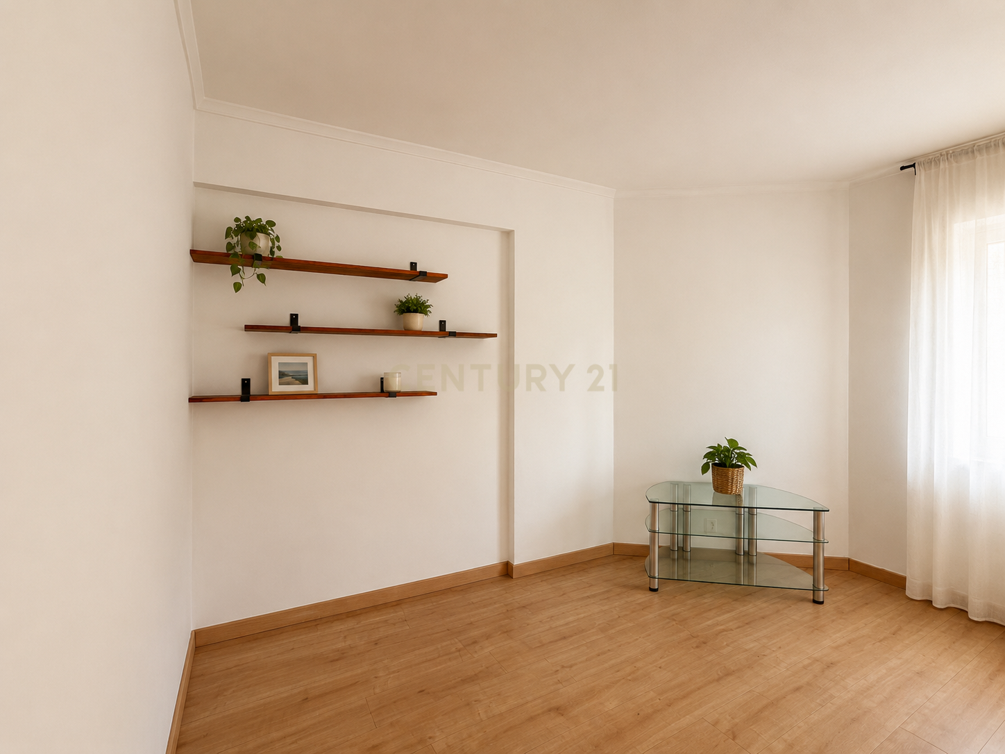 Fotografia 7 de Apartamento T1 Remodelado para Arrendamento na Parede | A 3 minutos da Praia