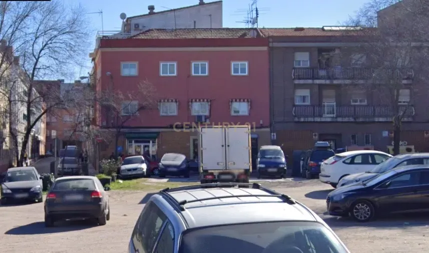 Oportunidade de Investimento - Terreno Urbano em San Isidro- Carabanchel Madrid. - Image 5