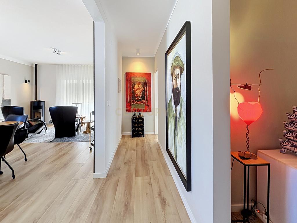 Moradia isolada com amplo terreno de 1.350 m², junto a Alcobaça - Image 52
