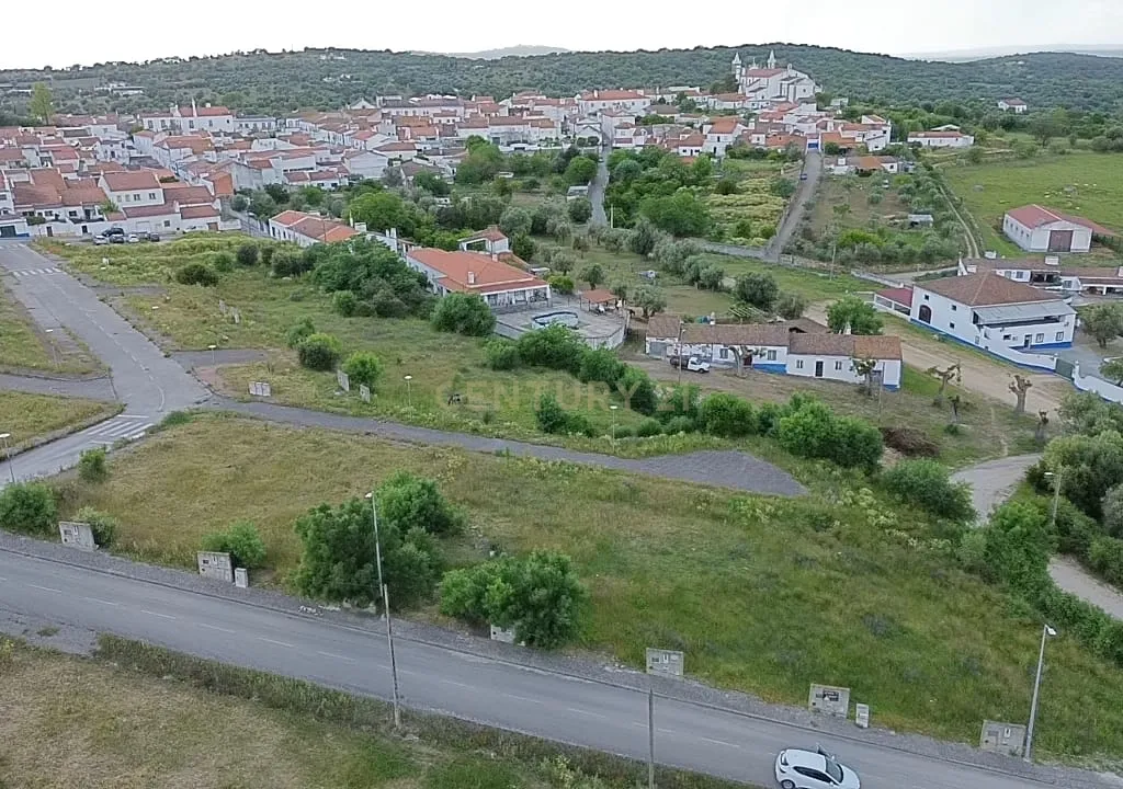 Lote de Terreno Urbano em Alcáçovas – Oportunidade Única para Construção de Habitação - Image 6