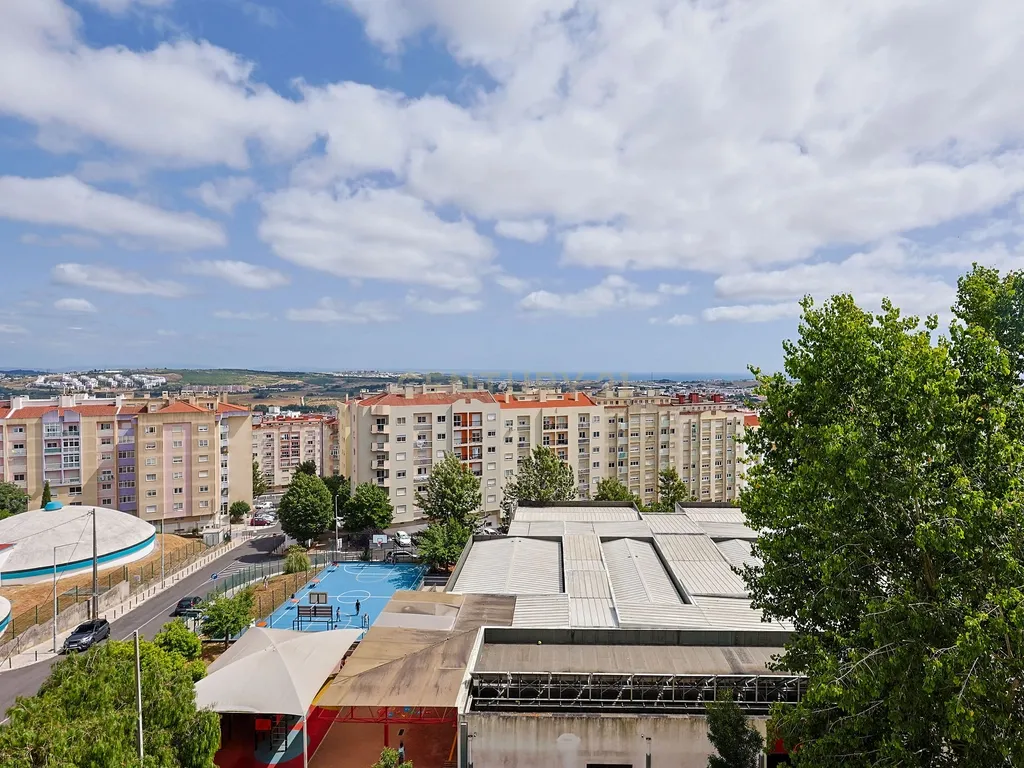 š” T1 com Vista Mar | Rua Pedro Nunes, Monte AbraĆ£o ā Sintra - Image 3