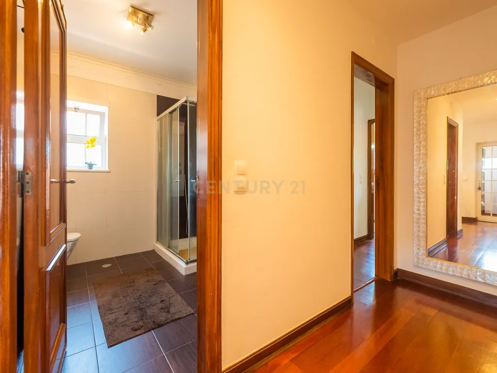 Moradia T4 com piscina | Cascais - Image 64