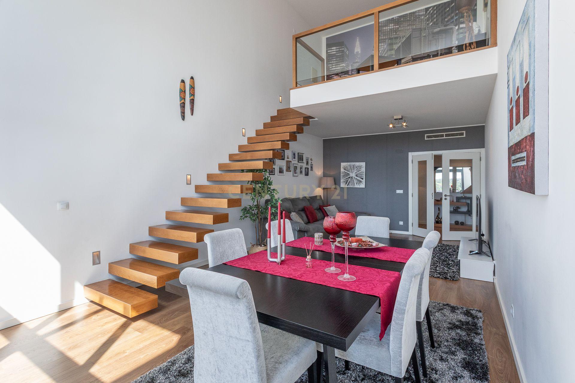 Apartamento T5 à venda em Amora, Seixal — foto 2