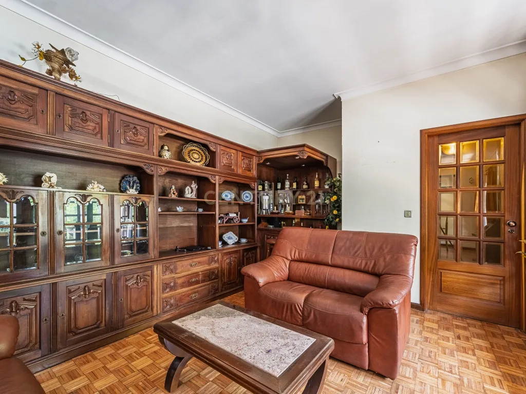 Descubra Esta Moradia T3 em Penafiel com Cave, Jardim e Acessos Excelentes - Image 10