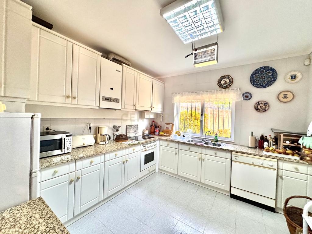 Luxuosa Moradia T5 em Esposende com Vista Deslumbrante - Image 45