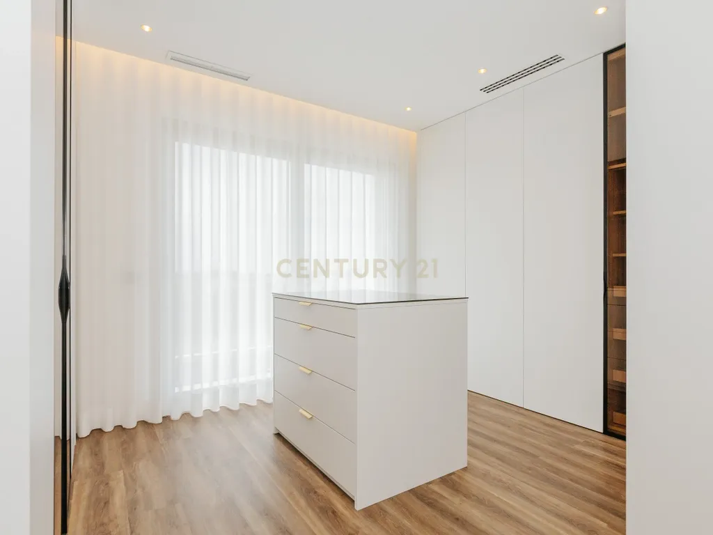Moradia T4 com piscina e 3 suites | A escolha inteligente para viver com mais espaço a minutos de Lisboa - Image 19