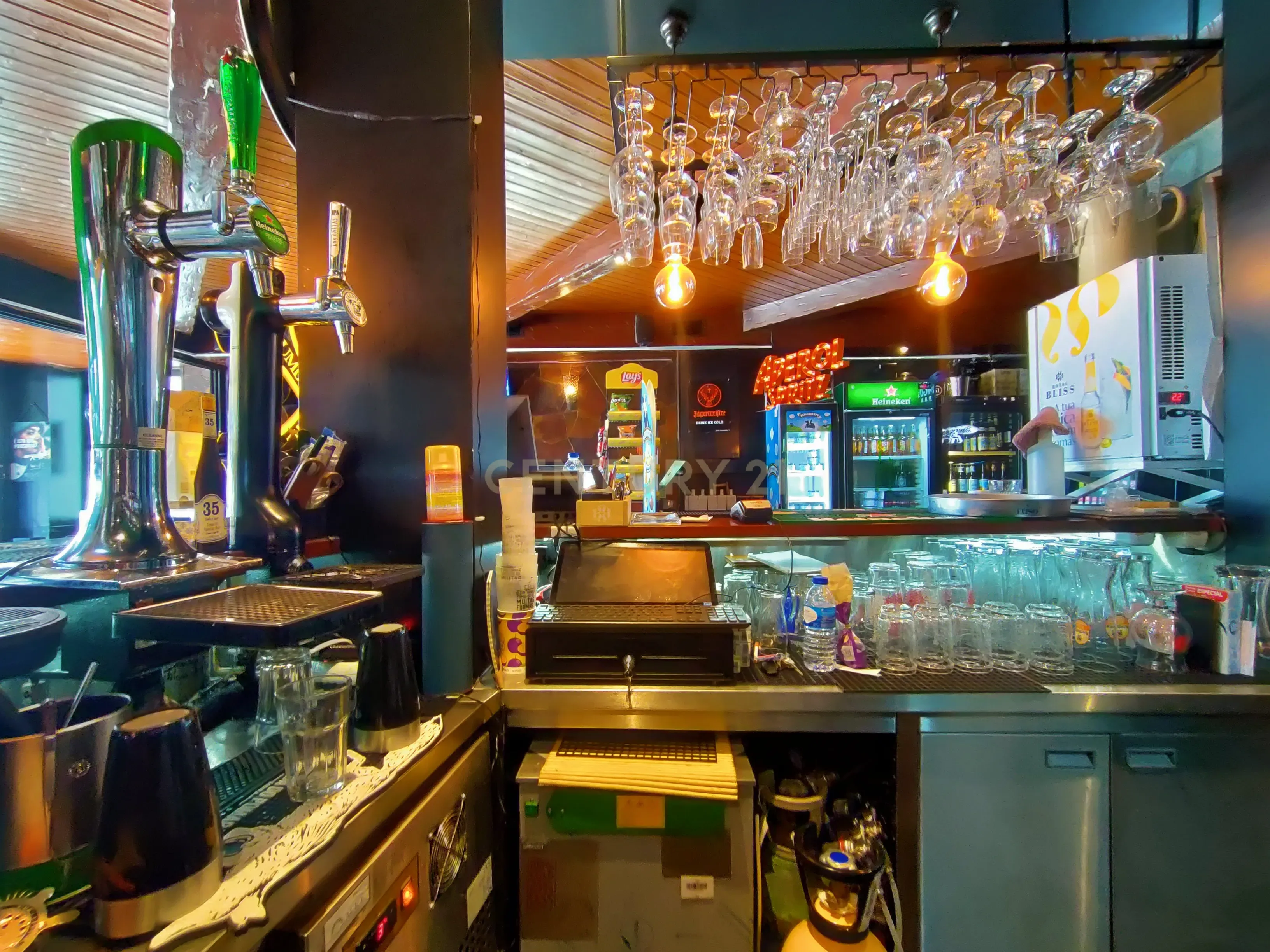 Oportunidade de Investimento em Apúlia – Bar com Esplanada na Primeira Linha de Praia, Apúlia, Esposende - Image 17