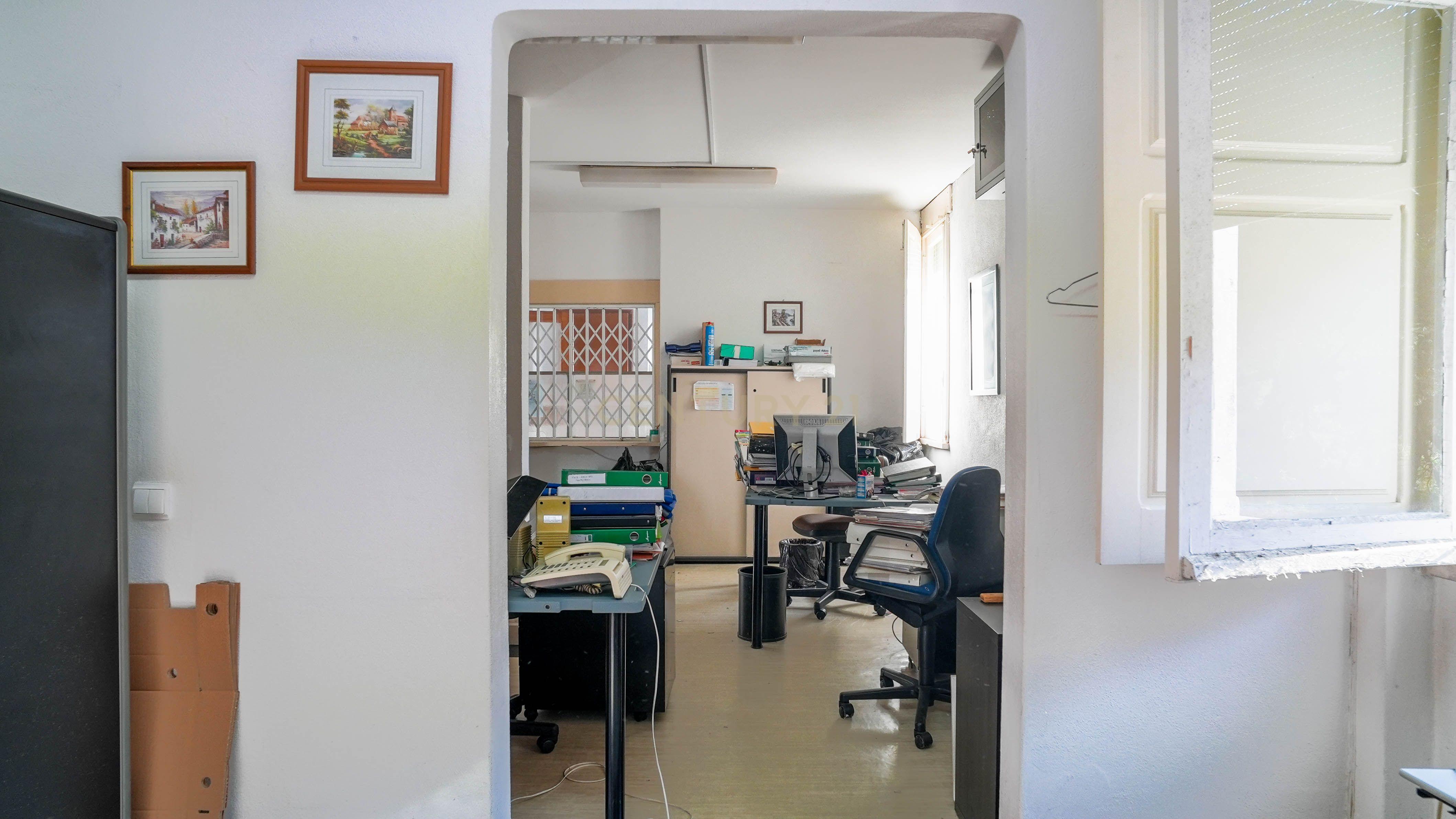 Espaço Versátil com Localização Privilegiada - Image 22
