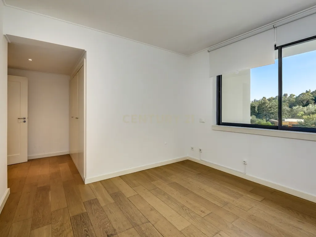T2 com grande terraço no condominio Jardim das Laranjeiras em São Domingos de Benfica, Lisboa - Image 8