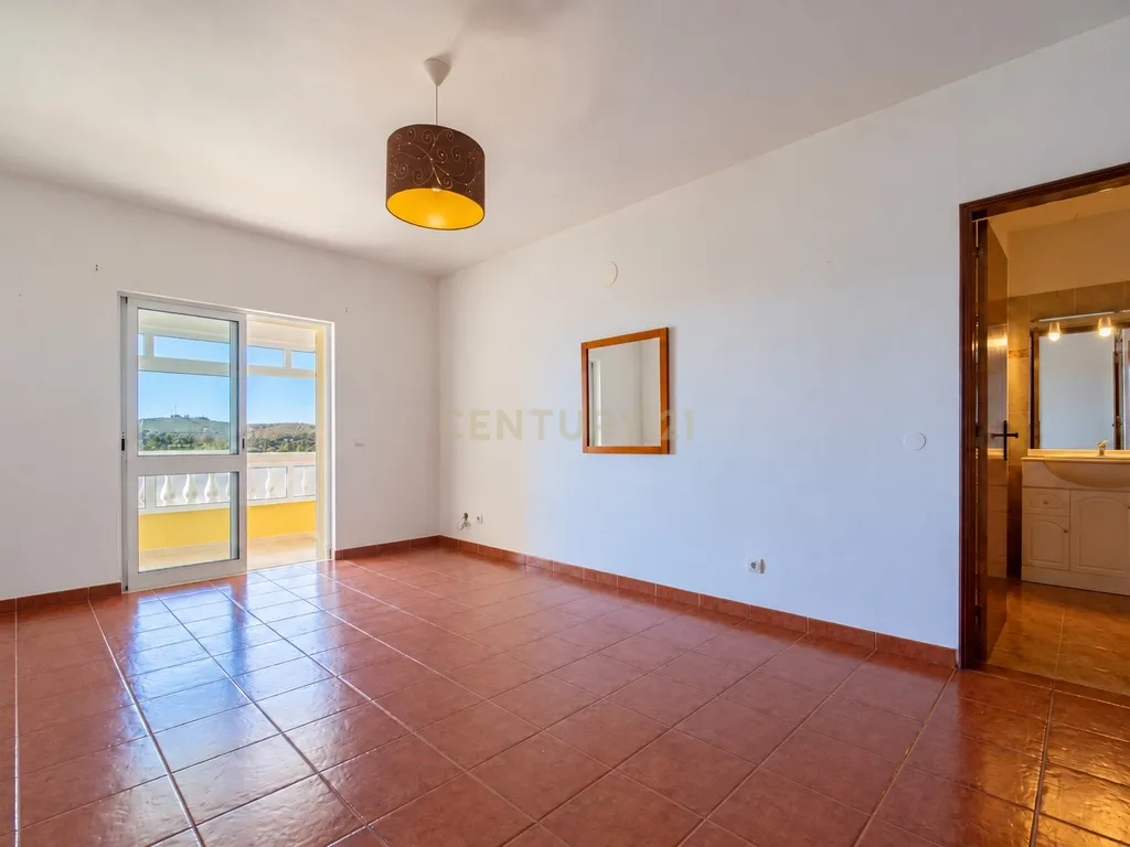 Apartamento T3 em Silves, Faro - Image 11