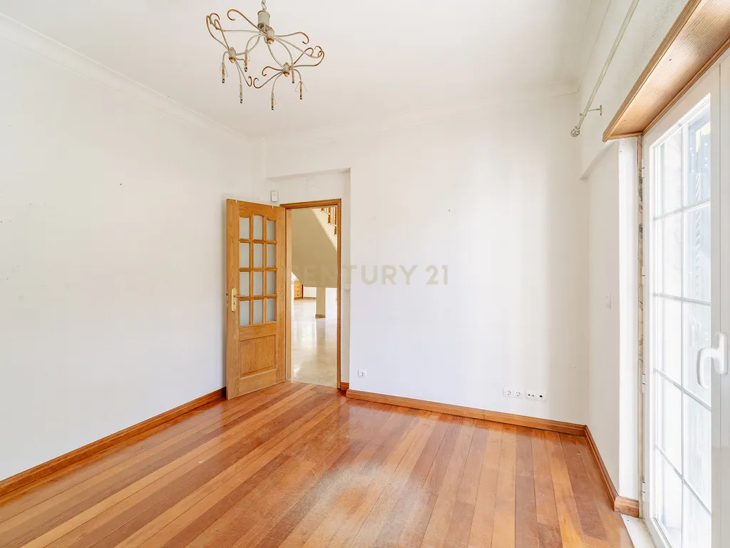 MORADIA T7 AROEIRA - Image 24
