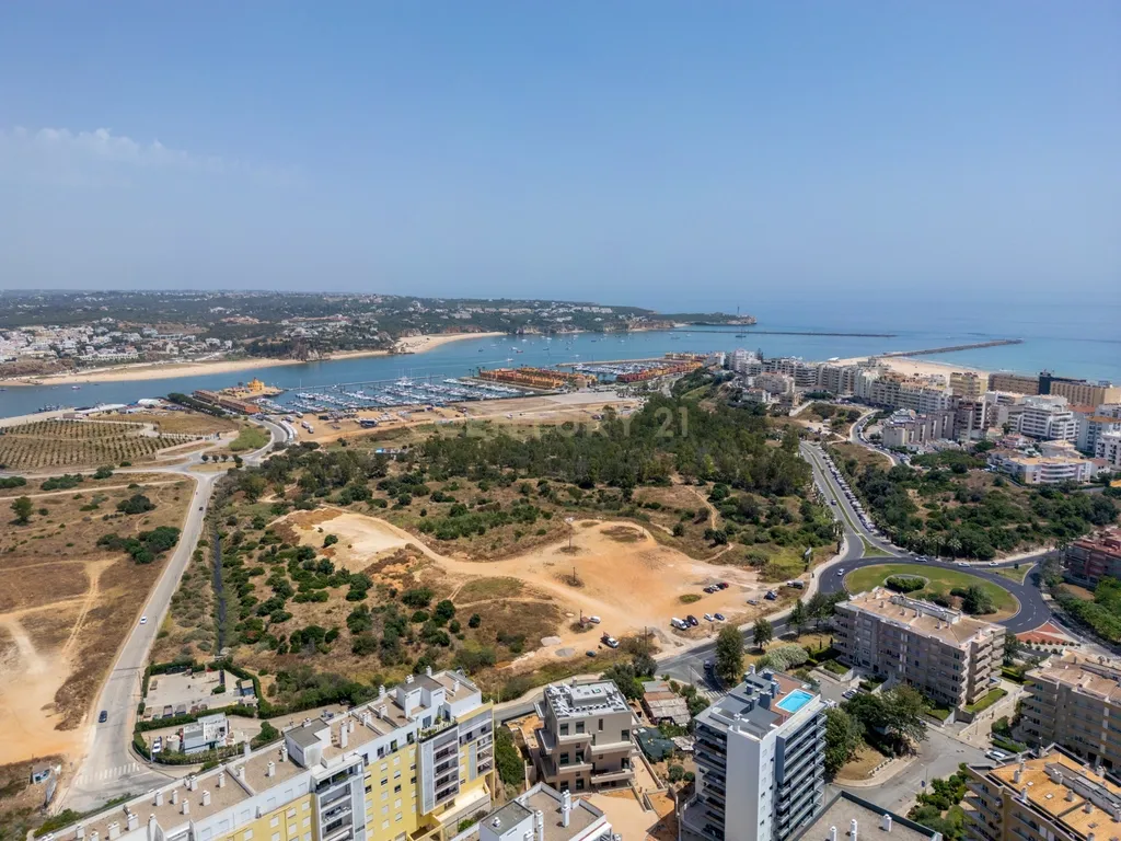 Apartamento T2 - Oportunidade Única a 5 Min da Praia da Rocha! - Image 34