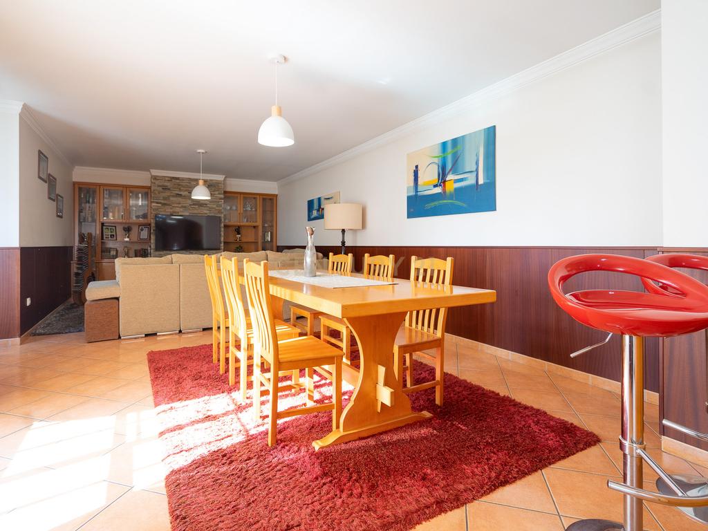 Moradia T4, com jardim e terraço, em Anadia  - Image 11