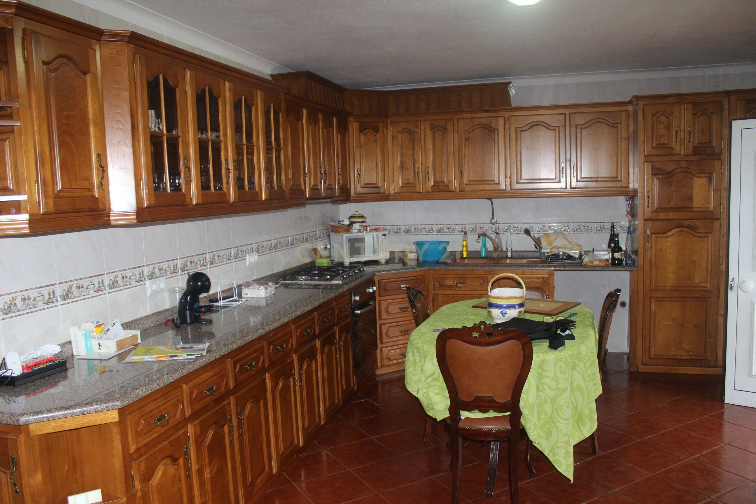 Espaçosa Moradia T7 em Pinhel  - Image 30