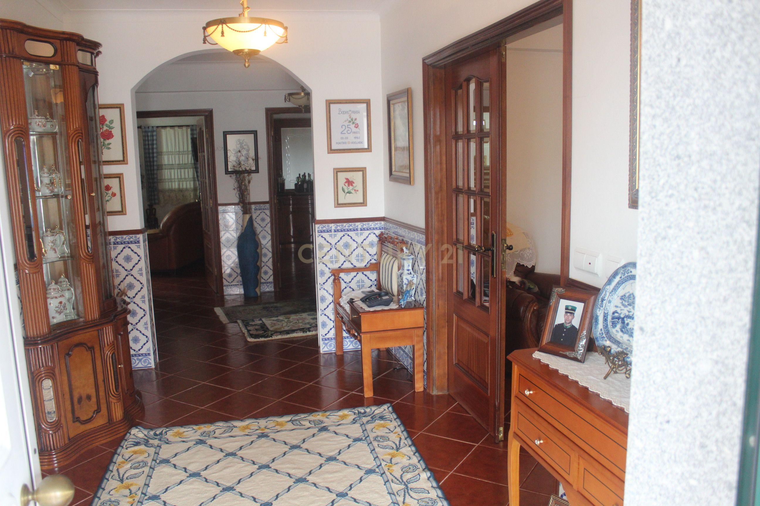 Espaçosa Moradia T7 em Pinhel  - Image 29