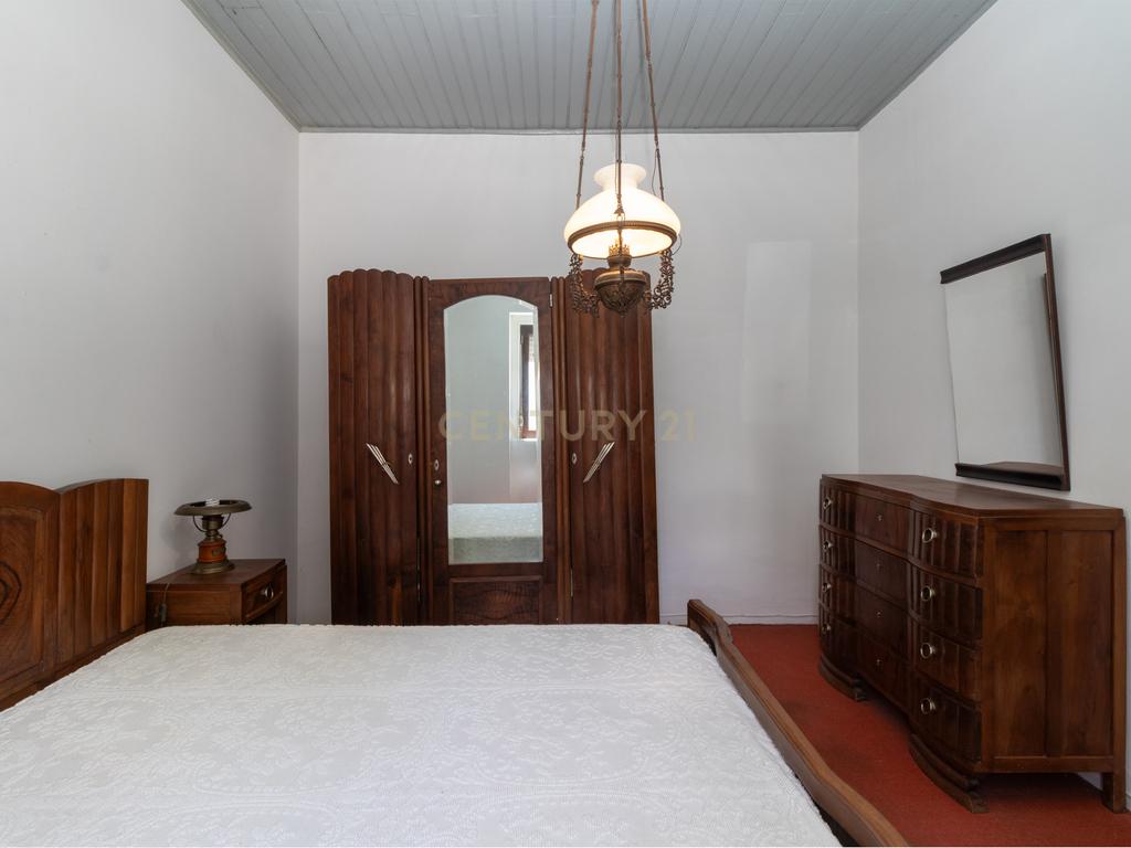 Moradia T3 com Jardim e Garagem em Santarém, Abrantes - Image 30