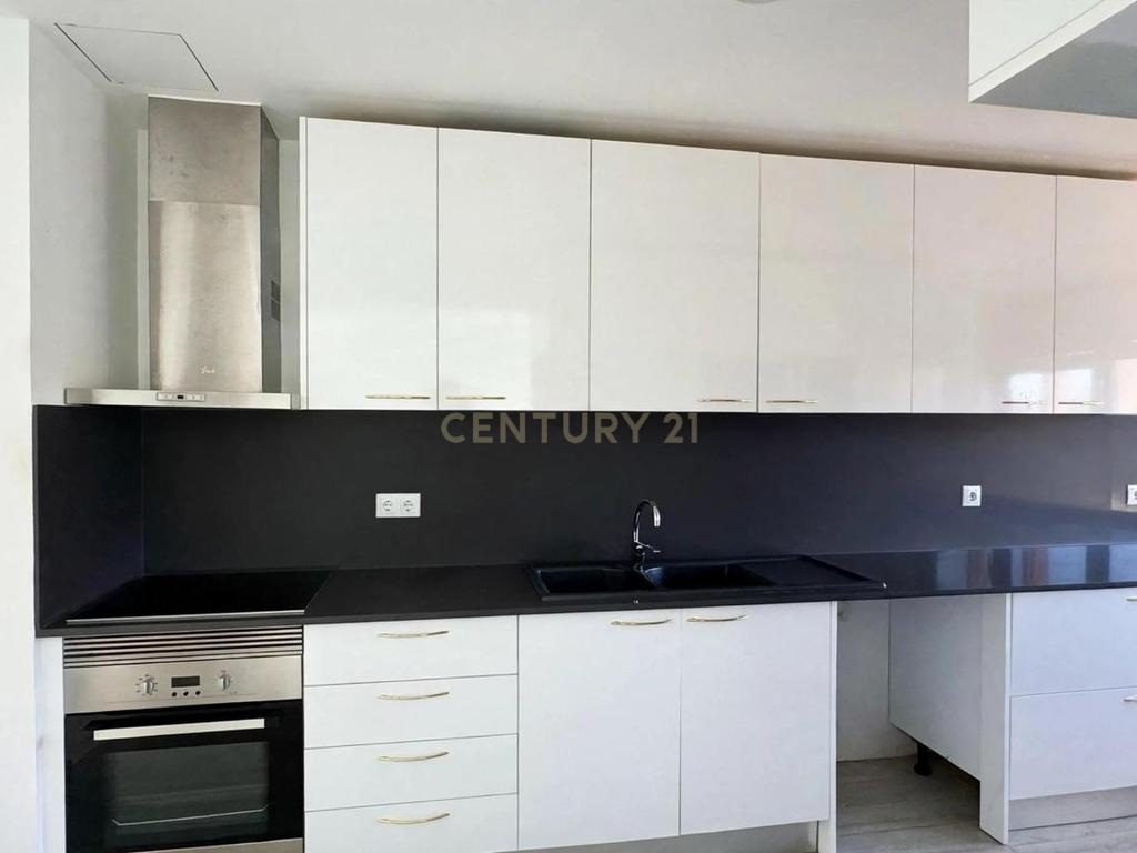 Apartamento T3 Remodelado | Odivelas | Negociável - Image 15