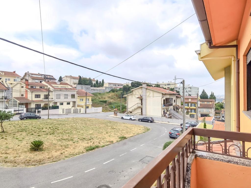 Moradia T4 na Praceta Luís de Camões, em Fânzeres, Gondomar - Image 32