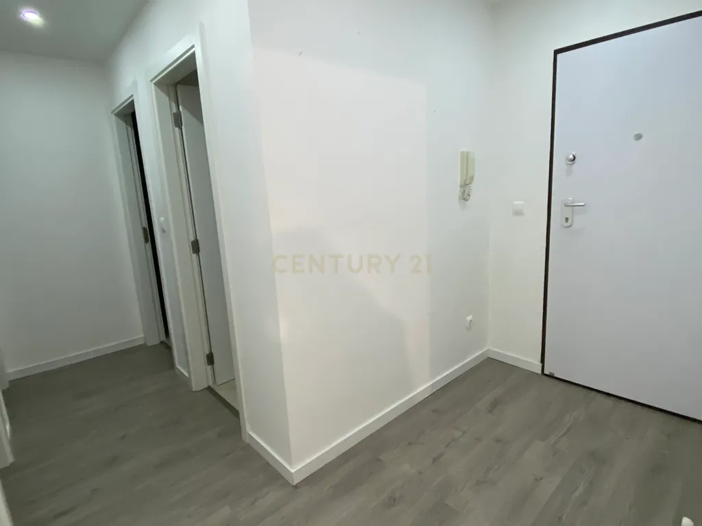 Apartamento T2 em São Sebastião, Setúbal - Image 5