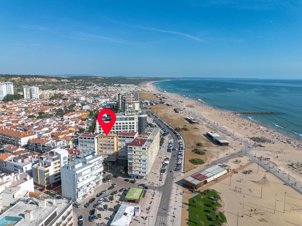 Arrendamento T3 Costa da Caparica com Elevador - Image 57
