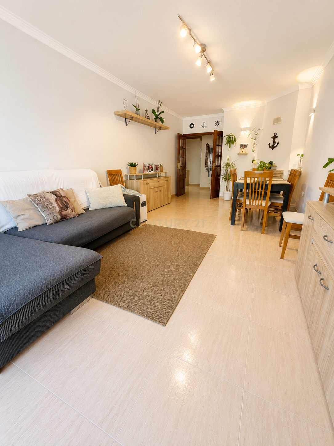 Fotografia 8 de Apartamento T2 com Parqueamento | Rio de Mouro | Casais de Mem Martins