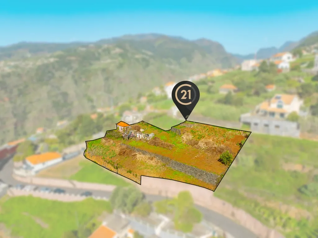 Terreno de Excelência | 3 Terrenos com Licença de Construção Emitida | Projeto para 5 Moradias de Prestígio | Vista Panorâmica para o Mar - Image 25