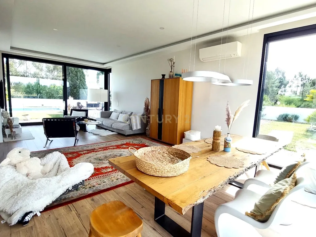Oasis Coco Beach Villa - Moradia de Luxo Isolada T3 + 1 com Guest House e Piscina, lote 1,368 m² – Urbanização Vila Alegre, Fernão Ferro - Image 24