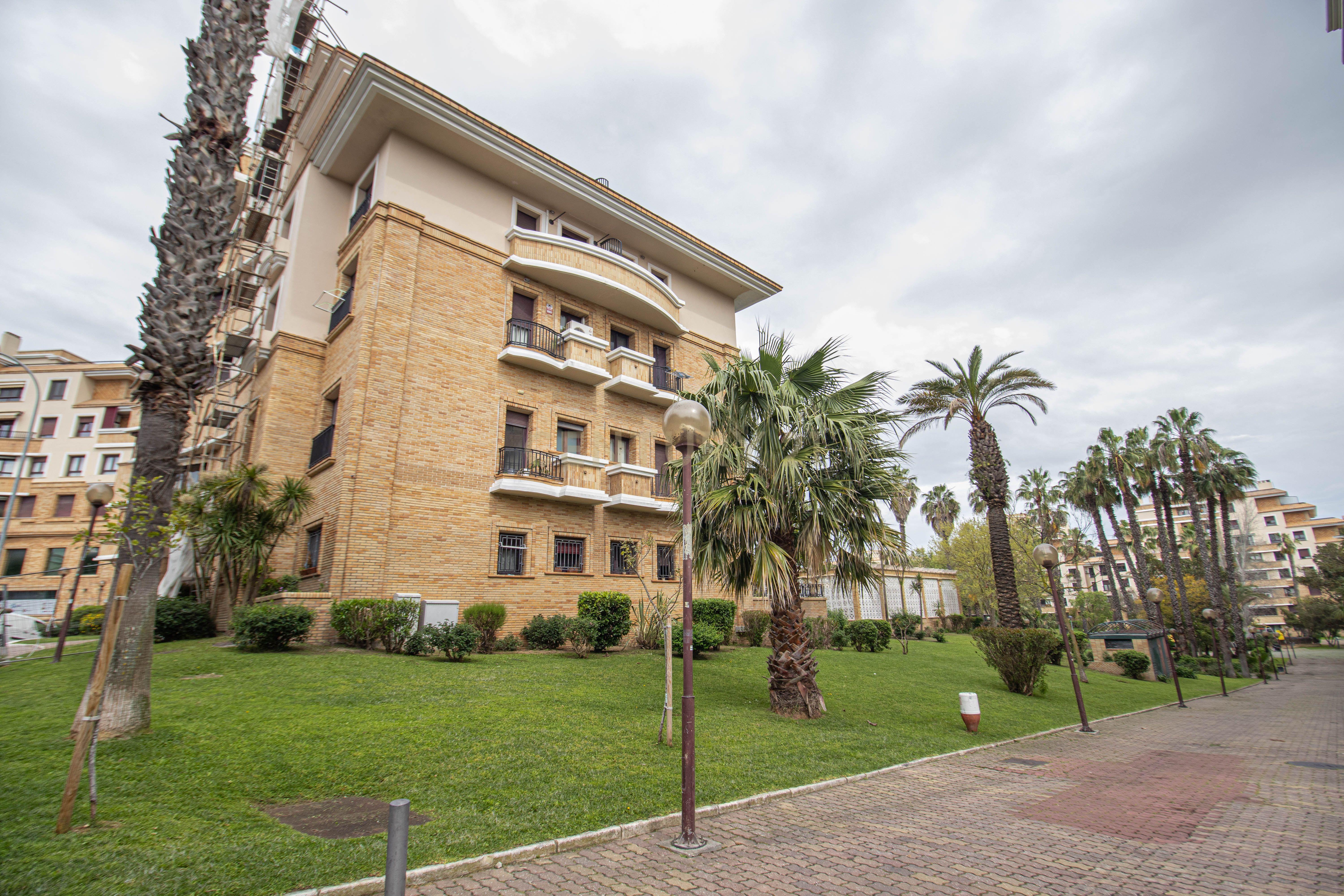 Apartamento T4 no Real Forte c/ 2 Box - Image 29