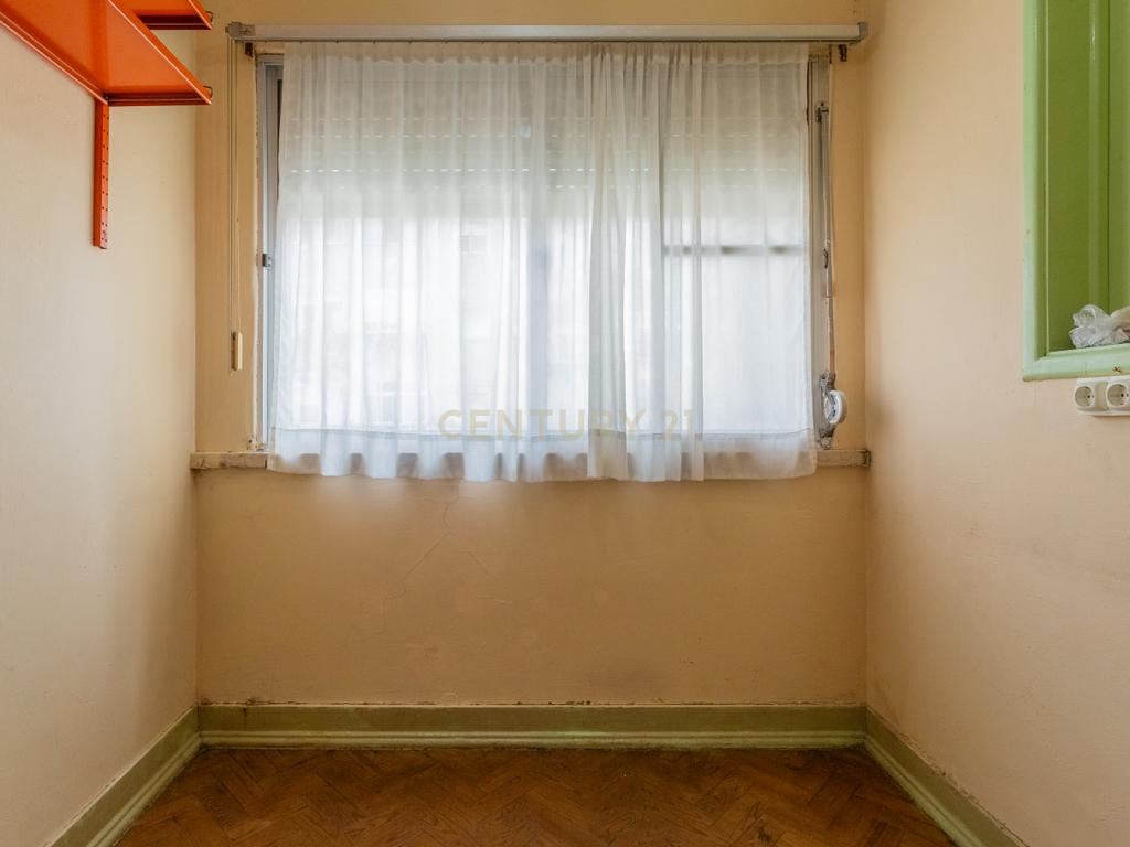 Apartamento T3 em Moscavide, Loures - Image 14